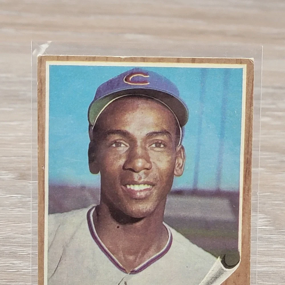 Ernie Banks 1962 Topps 25 Chicago Cubs Shortstop HOF Vintage Baseball Card